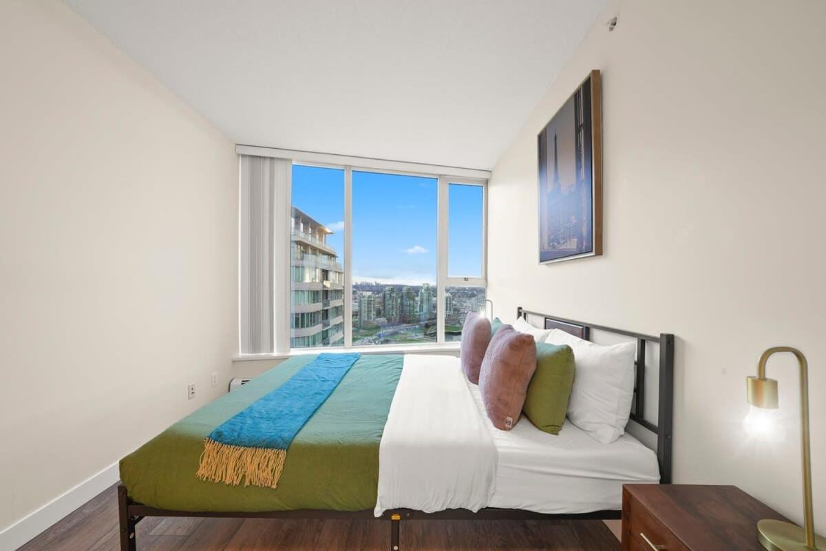 Dazzling Condo By Stadium Downtown With Free Parking 밴쿠버 외부 사진