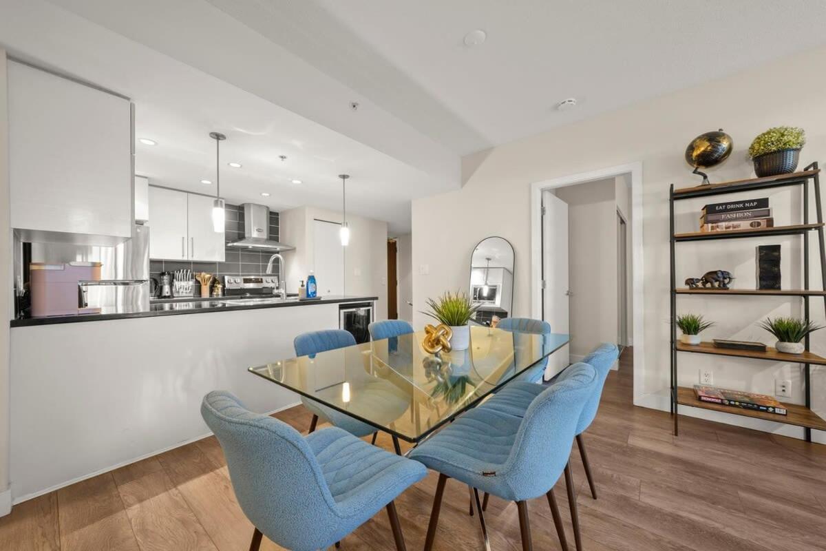 Dazzling Condo By Stadium Downtown With Free Parking 밴쿠버 외부 사진