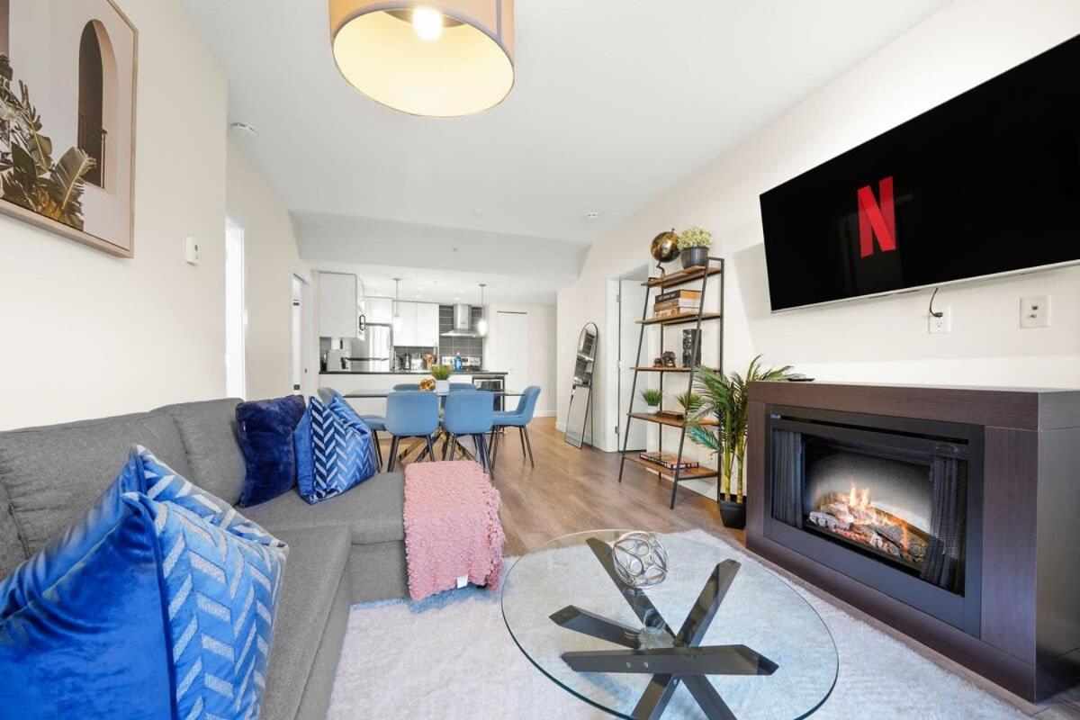Dazzling Condo By Stadium Downtown With Free Parking 밴쿠버 외부 사진